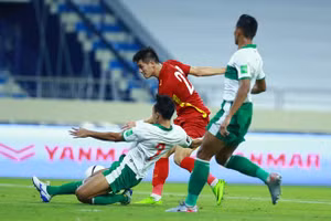 Tiến Linh mở đầu cho cơn mưa bàn thắng vào lưới Indonesia