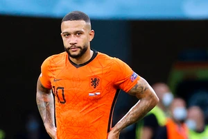 Memphis Depay hoàn toàn vô hại ở trận gặp Czech.