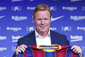 Ronald Koeman phủ nhận việc chia tay Barca