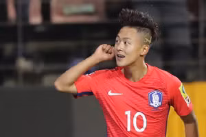 Lee Seung-woo bản hợp đồng với CLB Suwon FC của giải K.League.