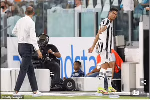 Ronaldo sắp nói lời tạm biệt HLV Massimiliano Allehgri.