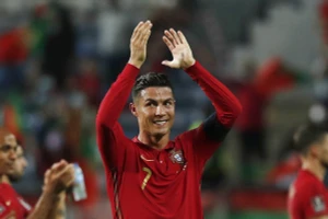 Ronaldo được mặc lại chiếc áo số 7 tại Man United.