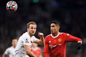Harry Kane có trận đấu thảm họa trước Man Utd.