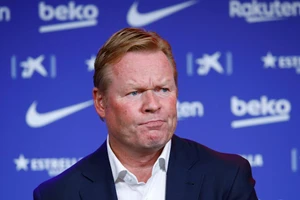 HLV Ronald Koeman dự kiến để Griezmann chơi ở vị trí mà Messi để lại 