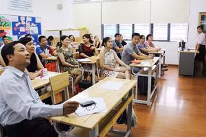 Một buổi họp phụ huynh trước khi dịch bùng phát (Ảnh minh họa, nguồn: Internet)