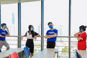 Sinh viên thực hiện phòng dịch mùa dịch Covid-19. Ảnh minh họa/ INT