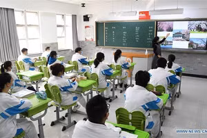 GV Trung Quốc trong một buổi tập huấn