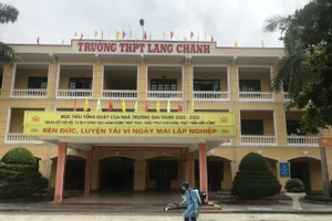 Trường THPT Lang Chánh lấy điểm chuẩn vào lớp 10 chỉ có 2,9 điểm.