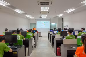 Lớp học đầu tiên tại FPT Software Academy.
