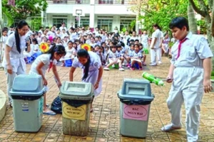 Mô hình hạn chế rác thải trong trường học. Ảnh minh họa.