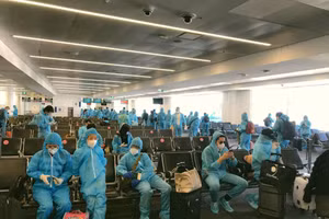 Công dân Việt Nam trong đó có nhiều du học sinh ở Úc được đưa về nước tháng 8/2020. 