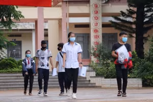 Thí sinh tại Đắk Lắk dự thi tốt nghiệp THPT đợt 1.