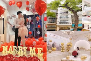 Cả hai thường xuyên dành cho nhau những cử chỉ ngọt ngào, thân mật trên mạng xã hội.