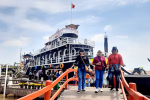 Khu du lịch sinh thái Cồn Én (Chợ Mới - An Giang) thu hút rất đông du khách trong những ngày Tết Quý Mão.