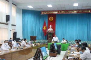 quang cảnh cuộc họp.