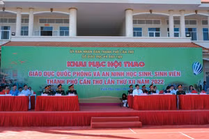 Sở GD&ĐT TP Cần Thơ tổ chức khai mạc Hội thao GDQP-AN học sinh, sinh viên thành phố Cần Thơ lần thứ XII năm 2022