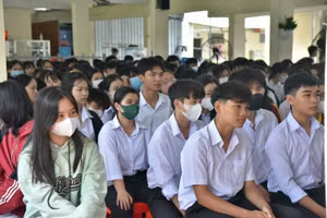 Học sinh huyện Tháp Mười tham dự Tuần lễ hưởng ứng học tập suốt đời tỉnh Đồng Tháp năm 2023