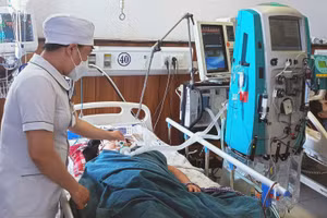 Bệnh nhân bị ngộ độc tử vong do suy đa cơ quan.