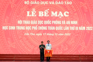 Cần Thơ nhận bằng khen Bộ GD&ĐT vì có thành tích trong công tác tổ chức hội thao.