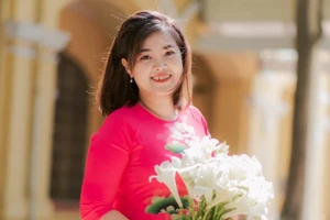 Cô Trương Thanh Trúc - giáo viên Sinh học Trường THPT Phan Đình Phùng, Hà Nội. 