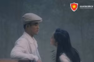 Người dân không nên mua vé xem phim "Đào, phở và piano" qua các trang không chính thống trên mạng xã hội. Ảnh: Cục An toàn thông tin, Bộ Thông tin và Truyền thông. 