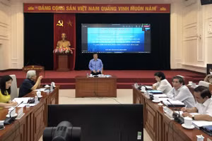 Thứ trưởng Nguyễn Hữu Độ chủ trì phiên họp nghiệm thu đề tài