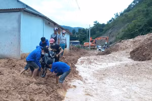 Điểm sạt lở tại bản Xiêng Thù, xã Chiêu Lưu (huyện Kỳ Sơn, Nghệ An).