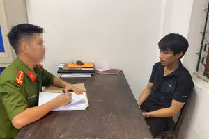 Cơ quan công an làm việc với đối tượng Cao Xuân Hoàng.