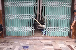 Hiện trường vụ tấn công bằng chất nổ tự chế.