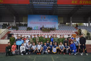 Đông đảo sinh viên quốc tế tham dự chuỗi hoạt động chào mừng Tháng Thanh niên.