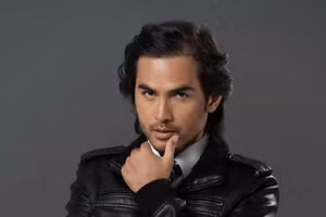 Ca sĩ Thanh Thảo nghẹn ngào chia sẻ clip cuối đời của diễn viên Đức Tiến 