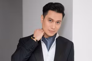 Nam diễn viên Việt Anh.