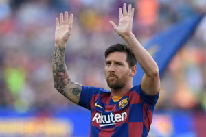 Messi xem ra khá hài lòng với phương án 3 năm thi đấu tại Anh, 2 năm sang Mỹ.
