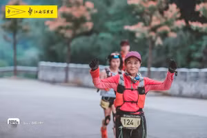 Người phụ nữ 70 tuổi hoàn thành hơn 100 cuộc thi Marathon
