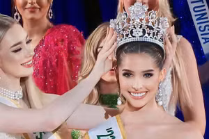 'Búp bê' Venezuela đăng quang Miss International 2023