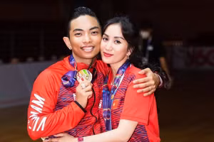 Vì sao Khánh Thi - Phan Hiển không tham gia SEA Games 32?