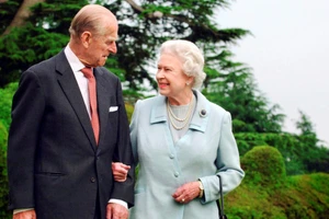 Hoàng thân Philip - Người cộng sự và tình yêu trọn đời của Nữ hoàng Anh Elizabeth II