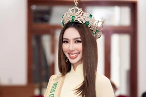 Hoa hậu Thùy Tiên vượt mặt dàn người đẹp Miss Grand International