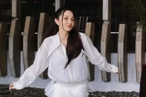 Mẹ ruột tiết lộ lý do Bảo Anh công khai con gái nhỏ 