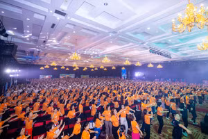 Hành trình thấu hiểu bản thân và yêu lấy chính mình từ 'đường về hạnh phúc'