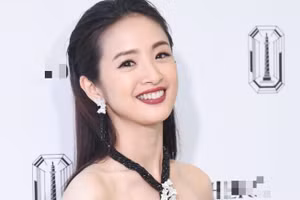 Nữ diễn viên Lâm Y Thần.