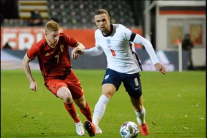 Jordan Henderson là ngôi sao mới nhất gia nhập danh sách thương binh của Liverpool.