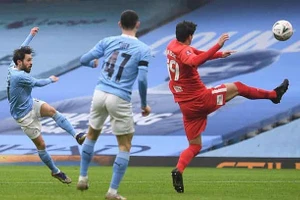 Bernardo Silva chói sáng giúp Man City thắng “3 sao” ở vòng 3 FA Cup.