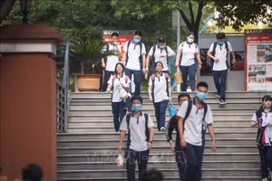 Các trường đại học ở Vũ Hán đón sinh viên trở lại