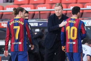 Messi có tương lai khó khăn ở Barca.