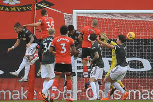 Vòng 10 Ngoại hạng Anh: Đau tim với “Quỷ đỏ”, Tottenham và Chelsea tẻ nhạt