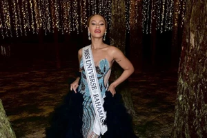 Miss Universe Bahamas 2023 từ bỏ vương miện