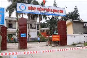 Bệnh viện Phổi Lạng Sơn bị phong tỏa.