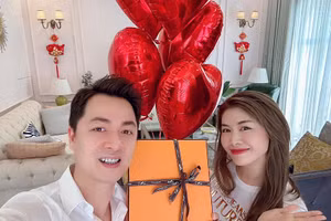 Sao Việt khoe quà Valentine sang xịn hết nấc