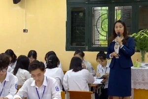 Sách giáo khoa lớp 7 bộ Cánh Diều giúp học sinh dễ dàng áp dụng kiến thức đã học vào thực tiễn